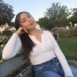 Meet your Posher, Jessenia